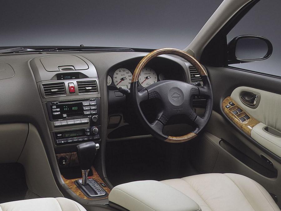  Nissan Cefiro by Autech 2000 года  (фото 2 из 2)